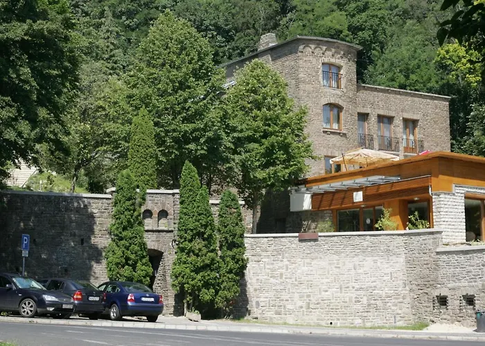 住宿加早餐酒店 Media Balaton 蒂豪尼